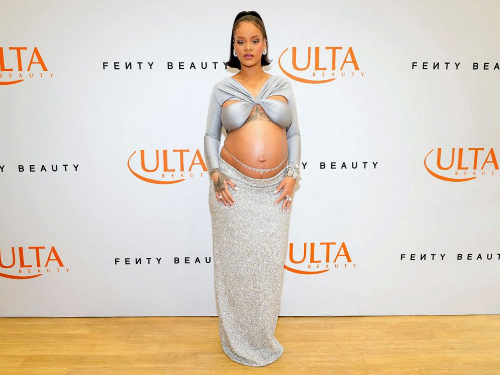 Rihanna says she’s going to be a psycho mommy