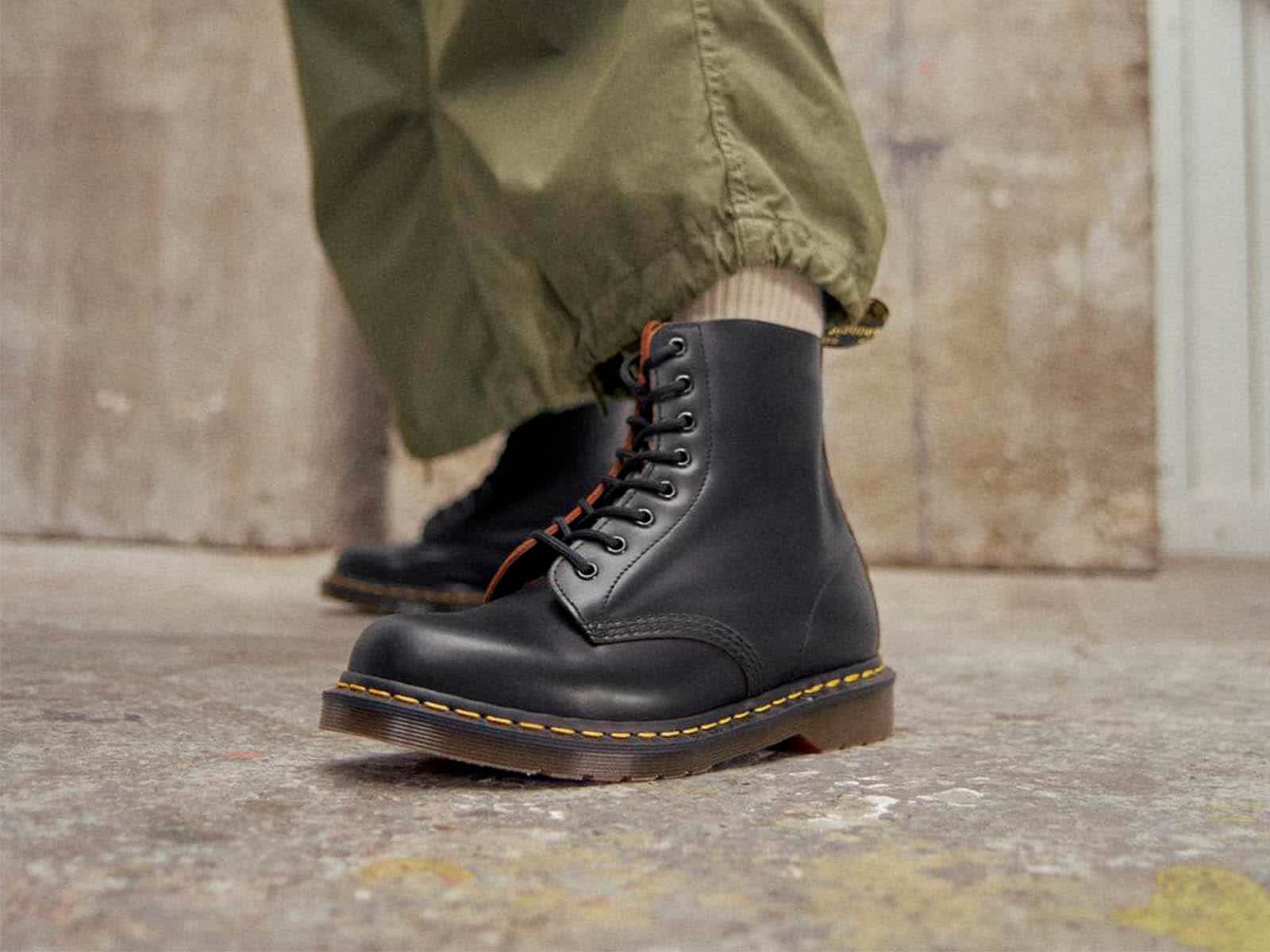 MADE IN ENGLAND Dr.Martens 8ホール ブーツ - メンズ