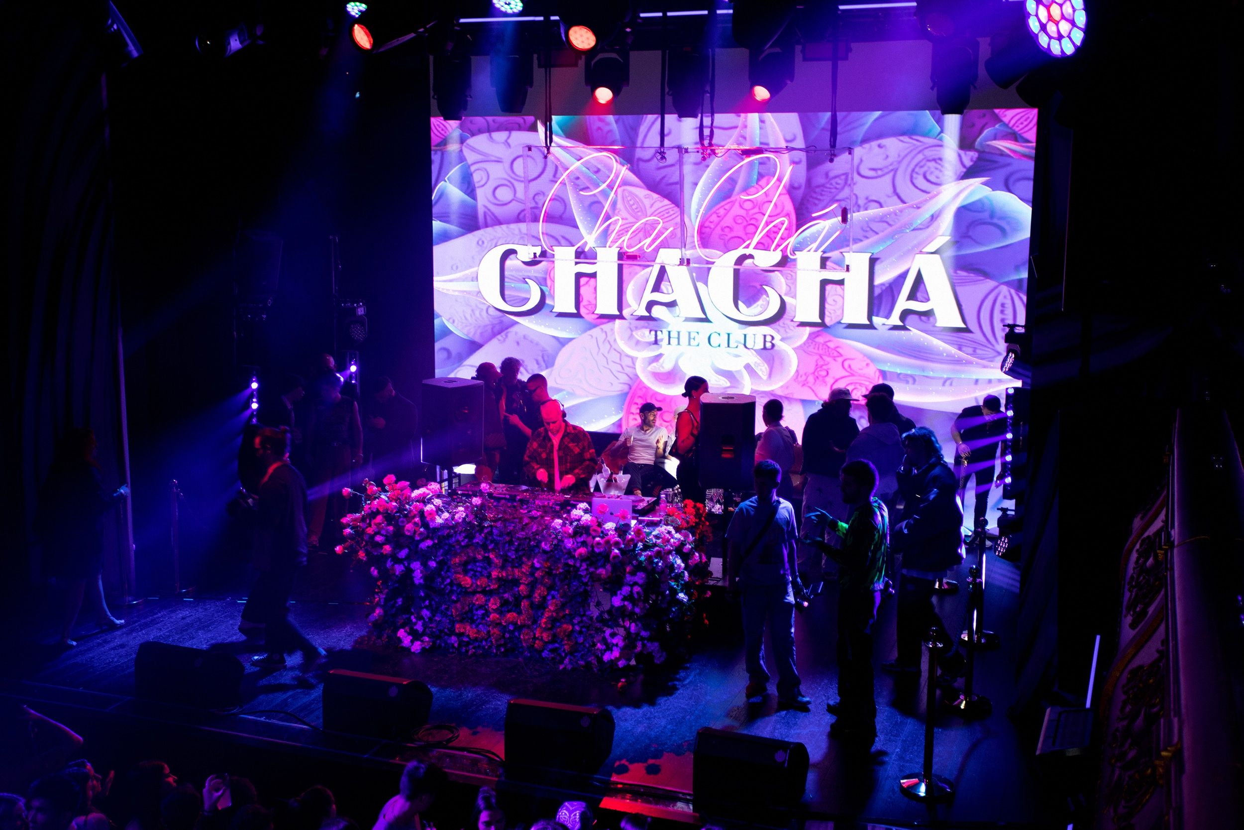 Cha Chá The Club, the reference party in Madrid, starts a new era in Teatro  Eslava