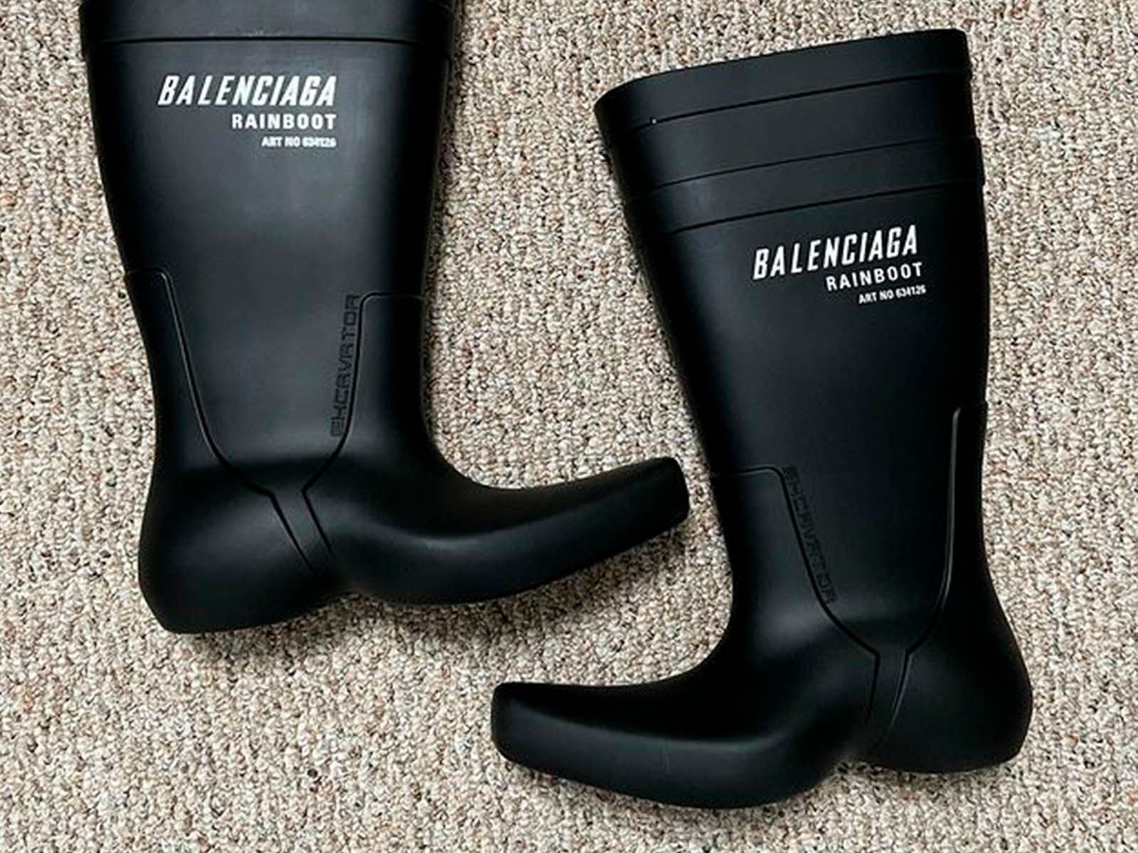 Balenciaga launches Excavator boots... and generates controversy -  HIGHXTAR.