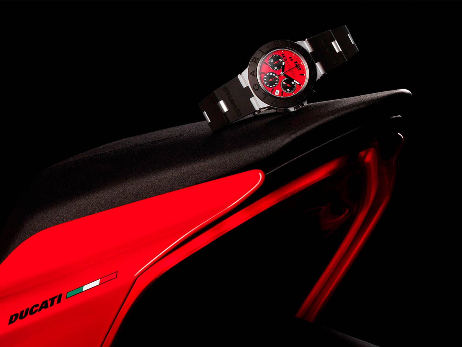 Bulgari x Ducati: su nuevo reloj de edición limitada