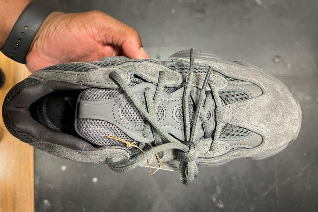 The definitive version of the YEEZY 500 arrives: 'Granite'
