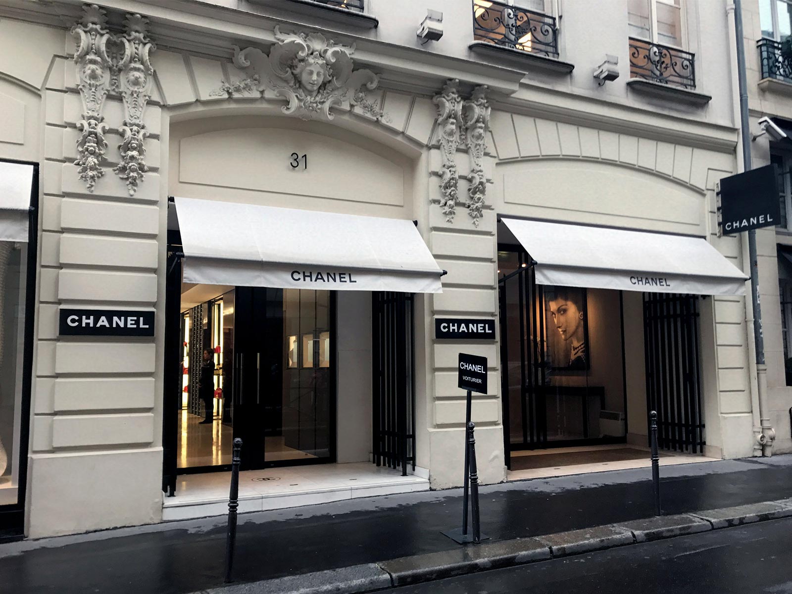 Voortdurende Analist duurzame grondstof Chanel to open private boutiques for its most exclusive customers