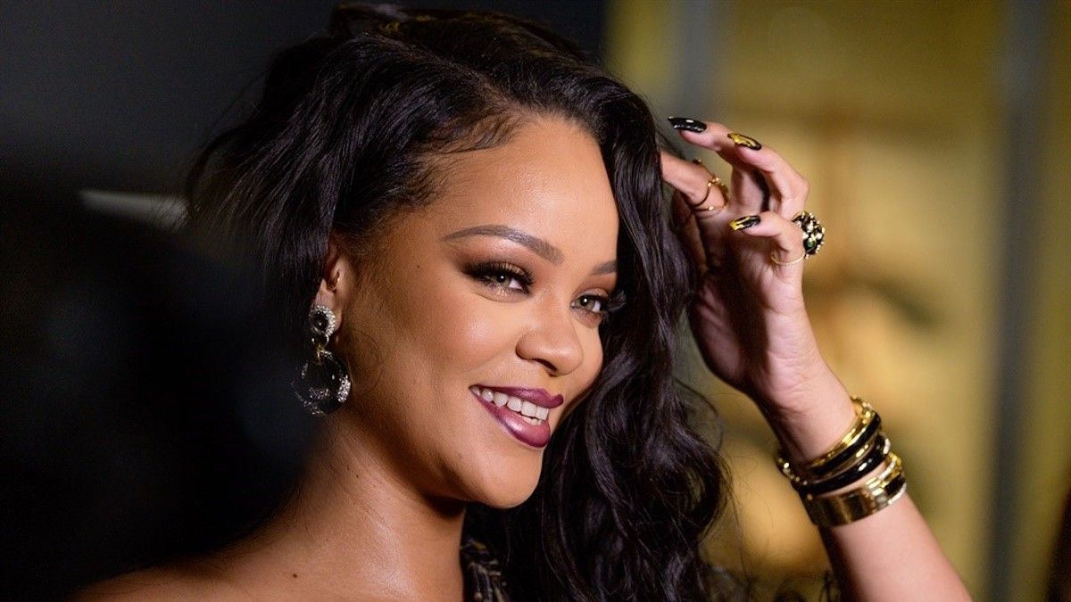 Is Fenty Hair By Rihanna Coming Soon - Fenty Hair Products, Launch