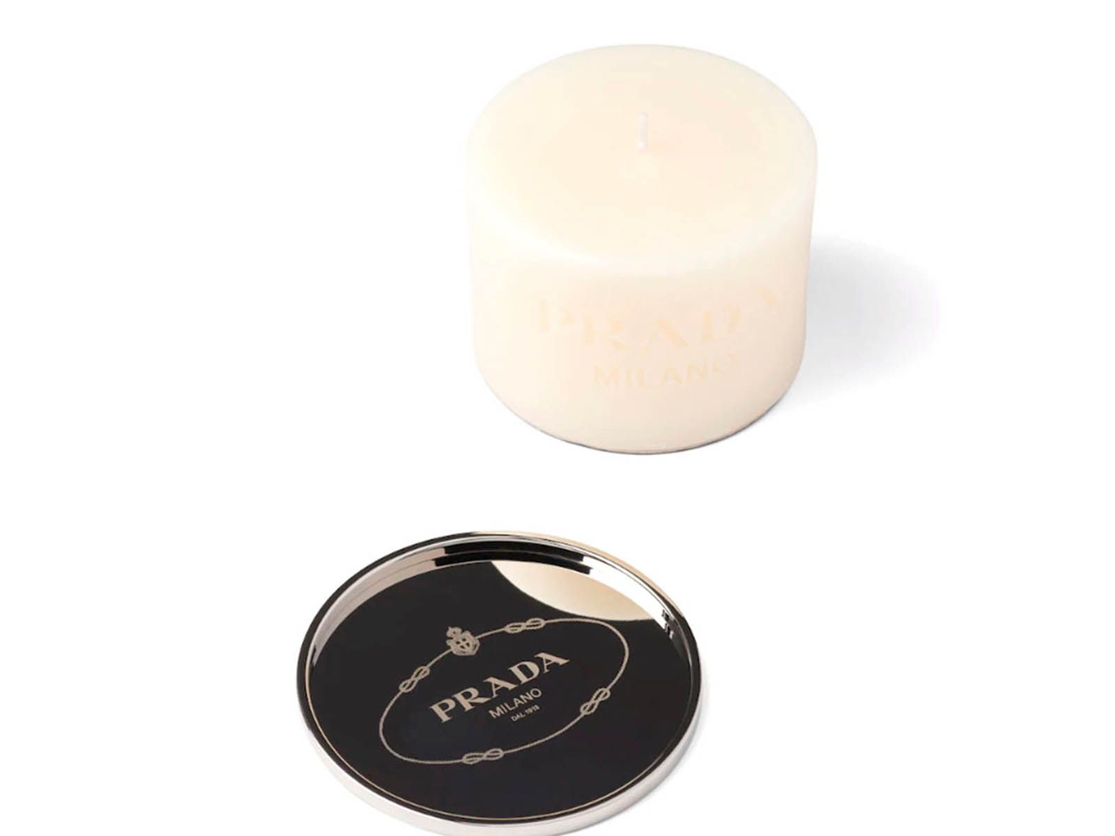 Prada designs a candle with its essence in its DNA - HIGHXTAR.