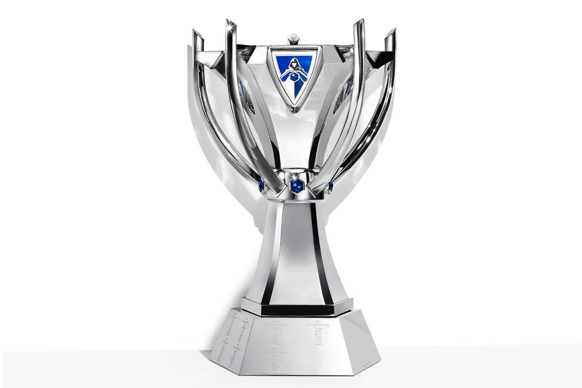 The League of Legends Summoner's Cup and the Louis Vuitton Trophy