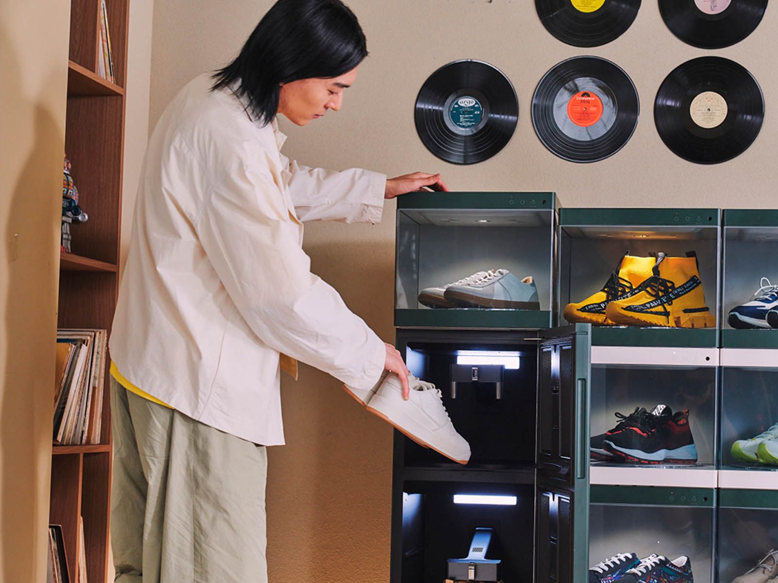 For sneakerheads, this is the LG shoe rack you must have
