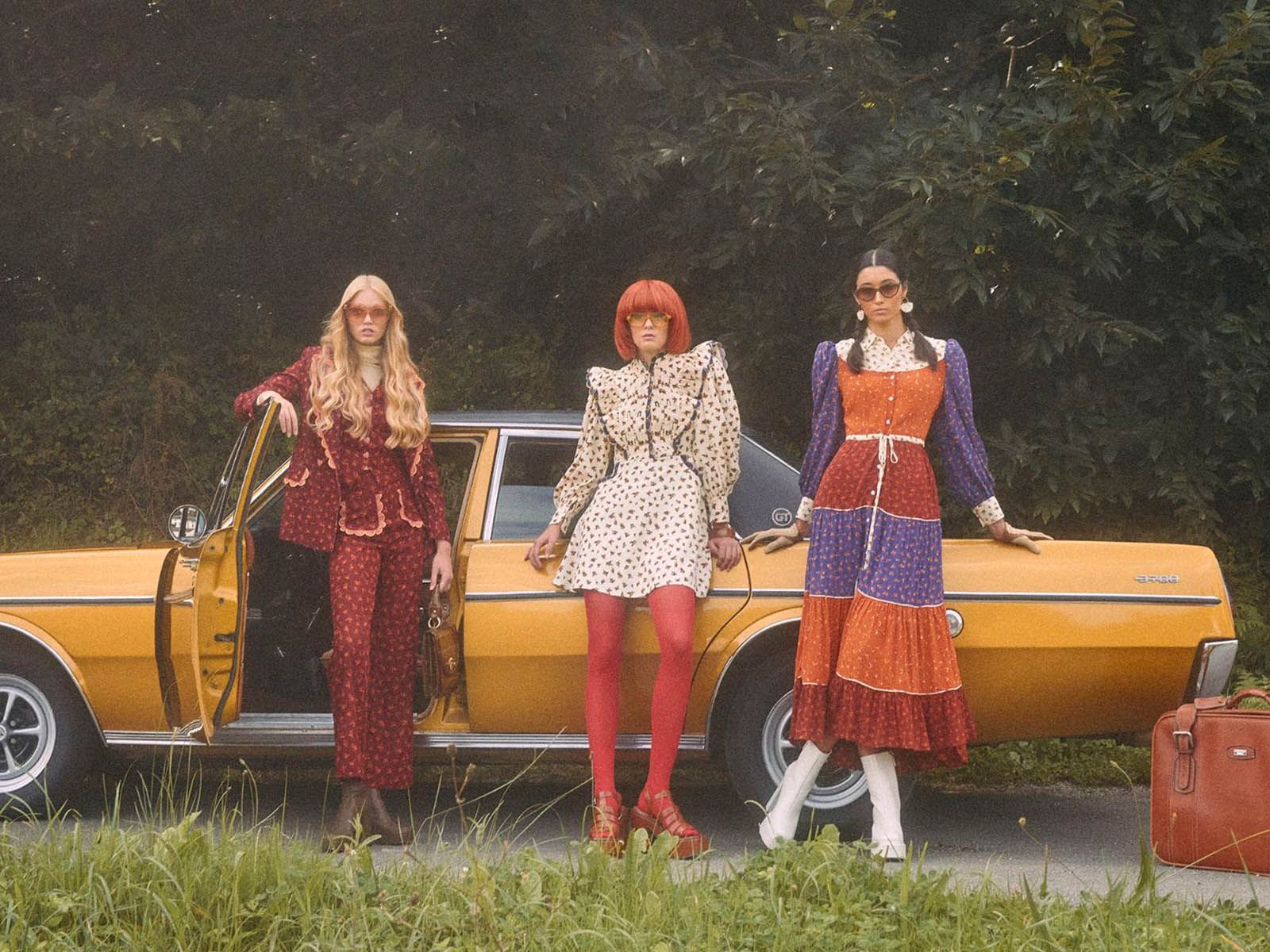 What does 60s fashion imply in 2022? - HIGHXTAR.