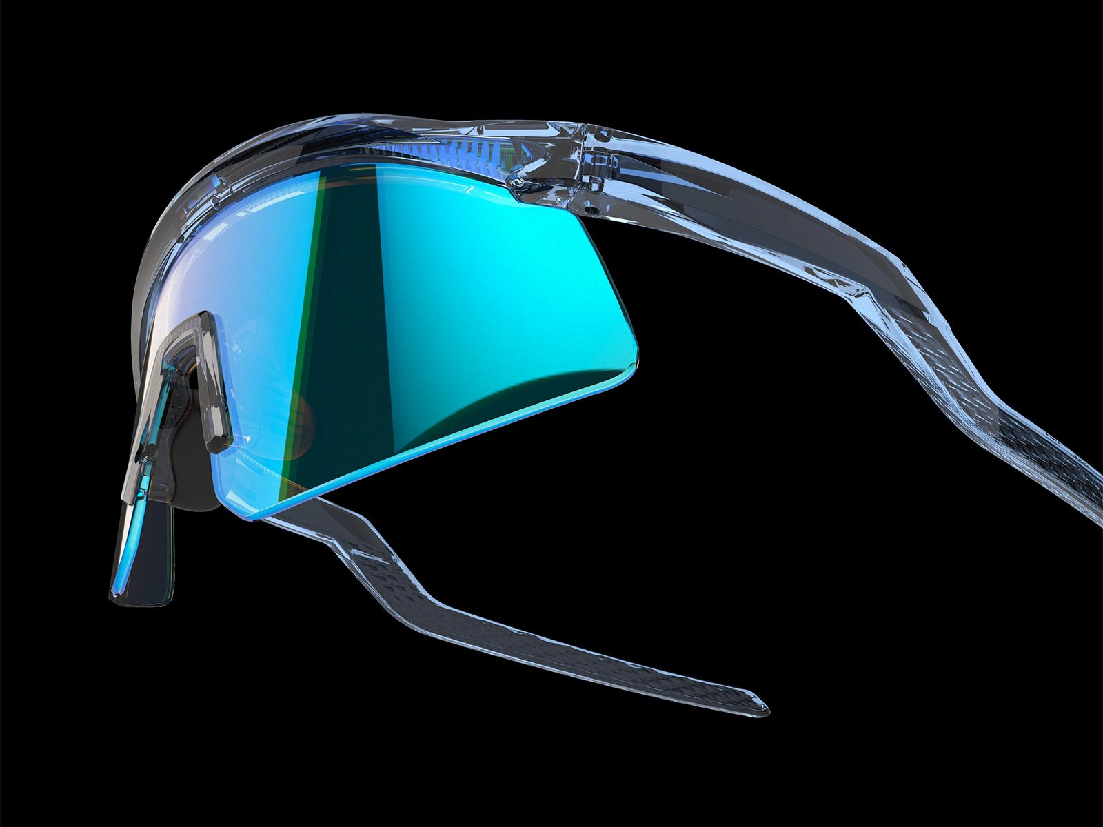 Hydra, the Oakley® eyewear inspired by 90s surf culture