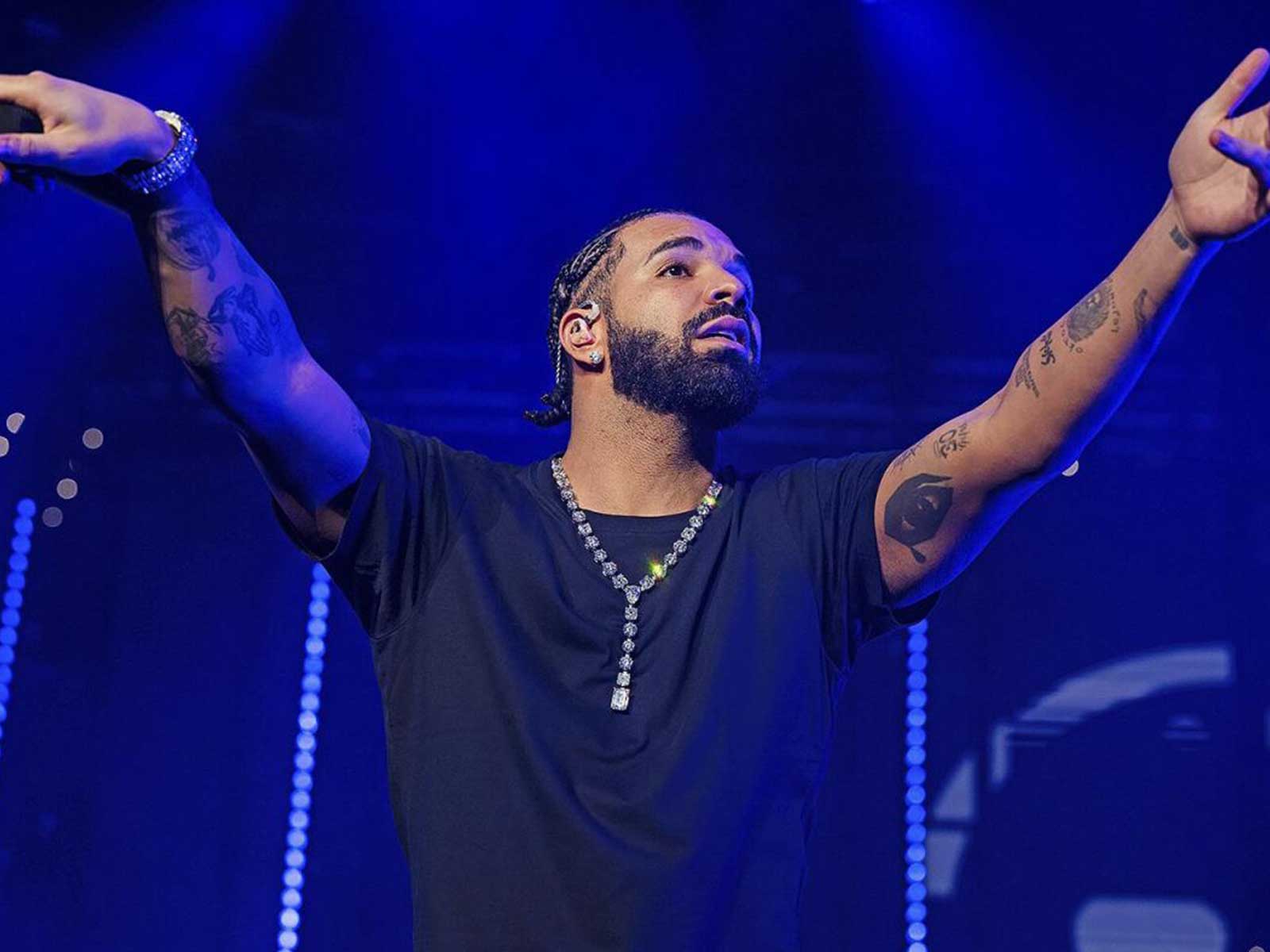 Drake’s latest necklace refers to his failed love life