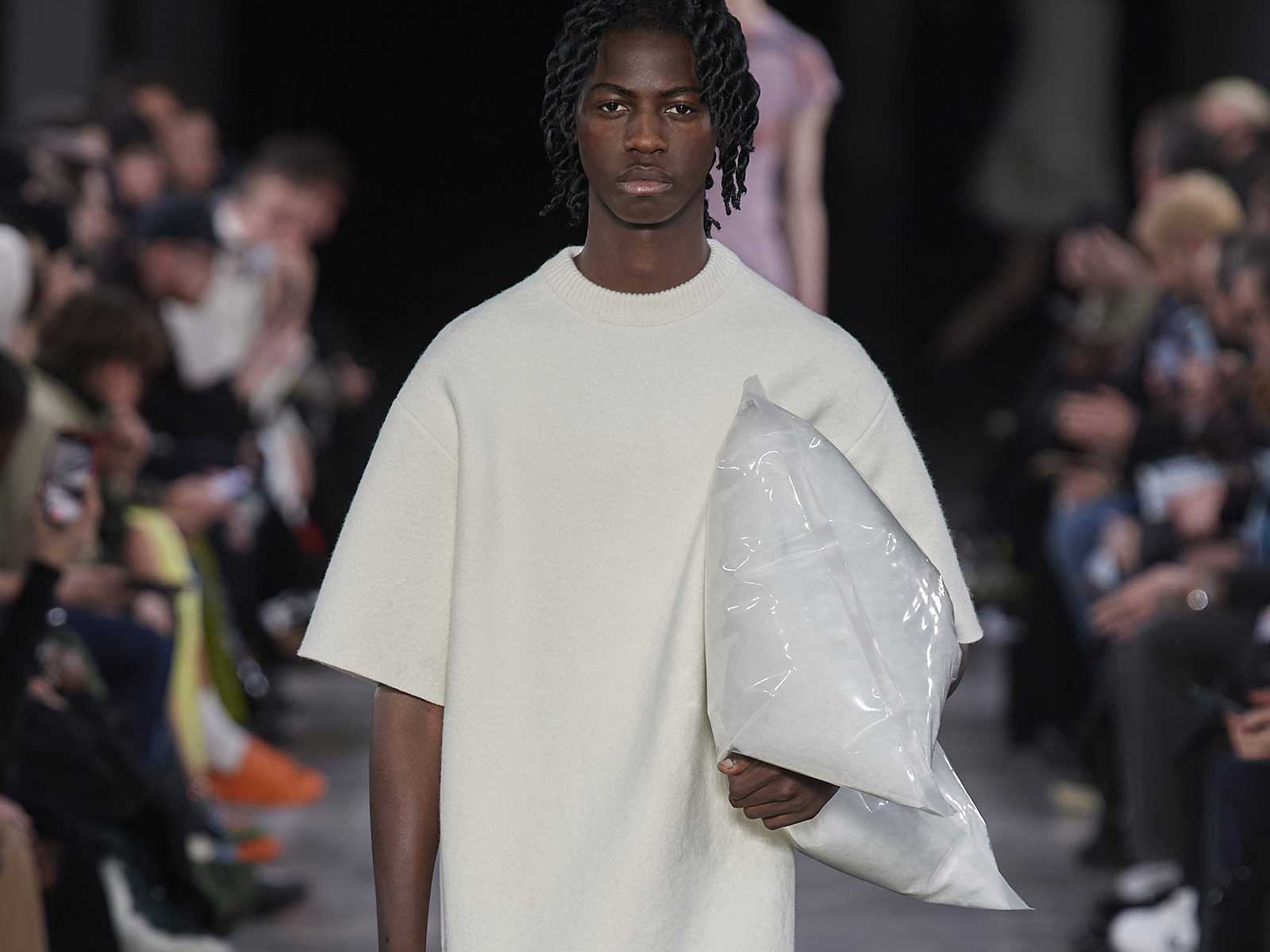 AW23 makes pillow the new cult accessory