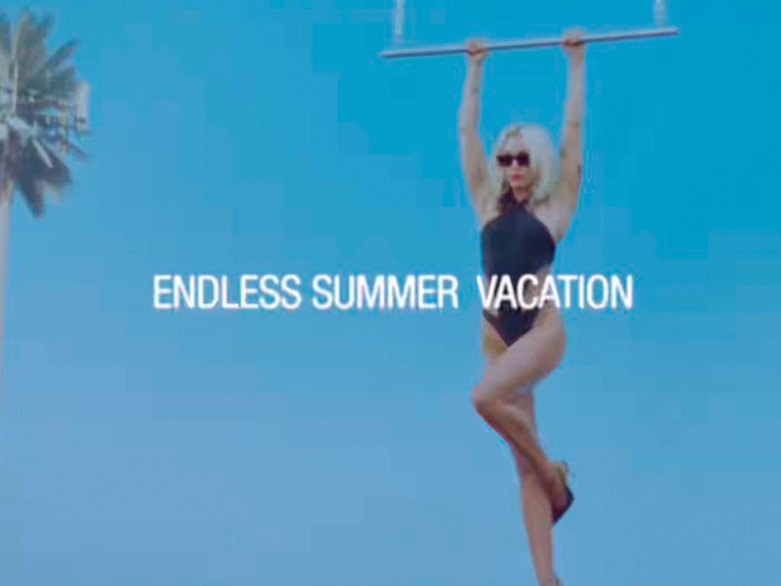 Miley Cyrus lanza el esperado álbum: Endless Summer Vacation
