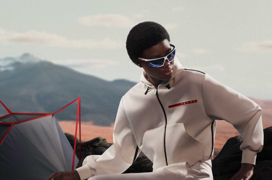 Prada Linea Rossa SS23: Fusionando lo natural y lo urbano