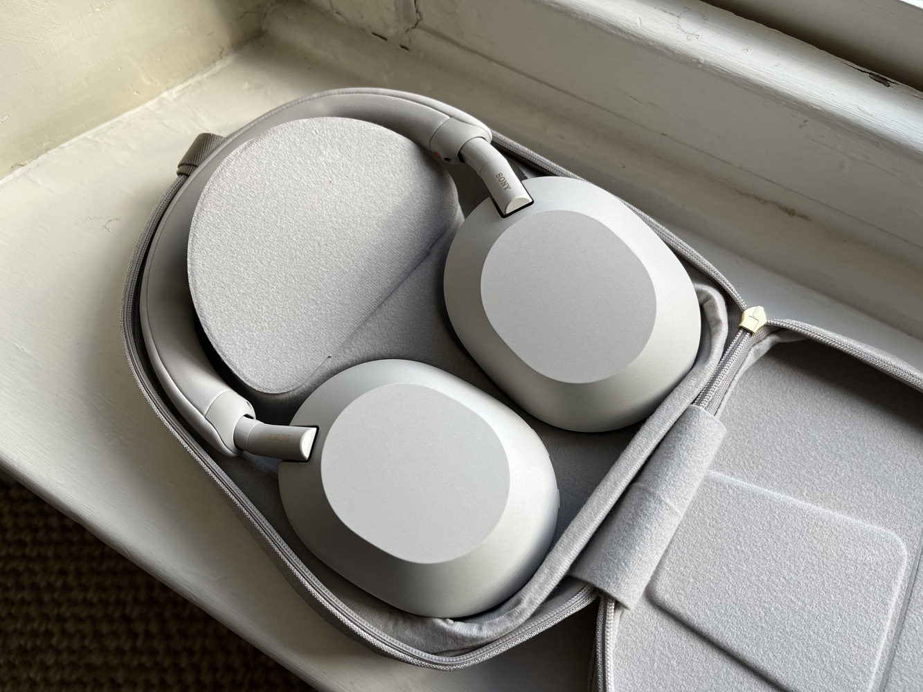 Sony rewrites the rules with its WH-1000XM5 headphones