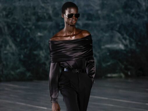 Vaccarello ha presentado su deslumbrante Saint Laurent SS24 en Berlín