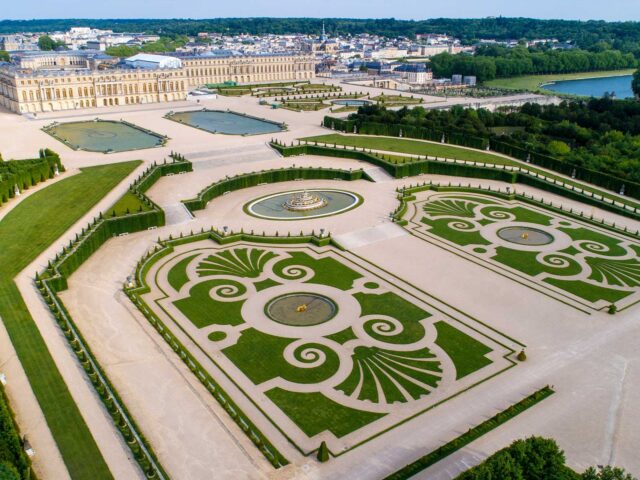 Jacquemus to present its fashion show at the Palace of Versailles