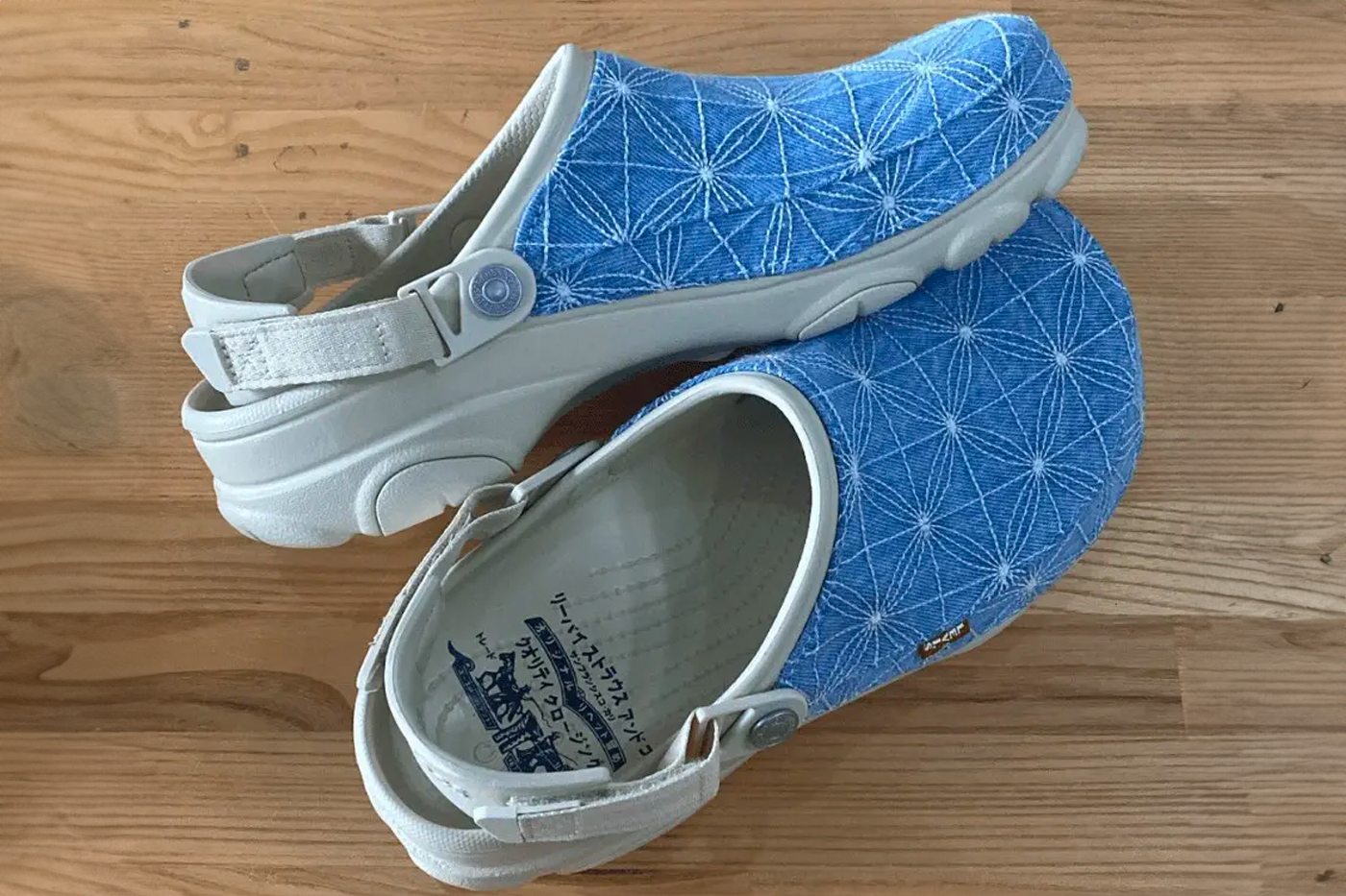 First images of Levi's x Crocs All-Terrain Clogs - HIGHXTAR.