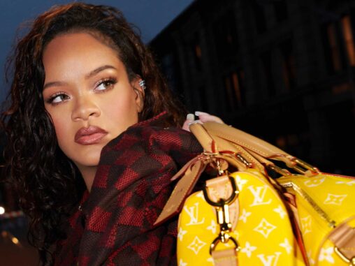 Descubre la campaña SS24 de Louis Vuitton protagonizada por Rihanna