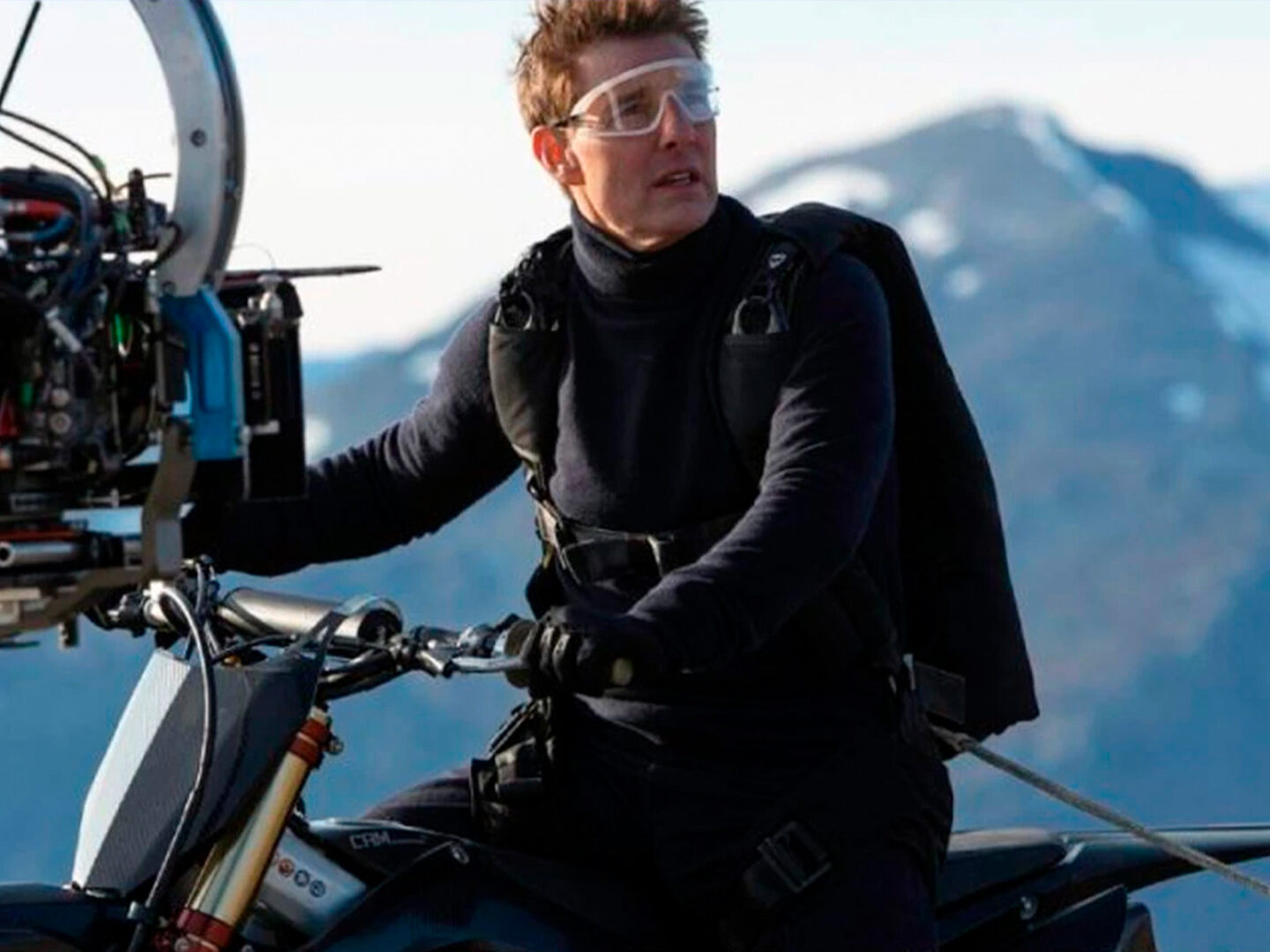 Oakley designs “ECLP23” performance eyewear for Tom Cruise