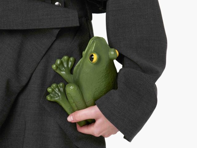 JW Anderson launches the ‘Frog Clutch Bag’
