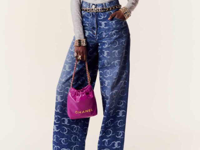 Chanel FW23 or how to elevate a pair of jeans with just a logo