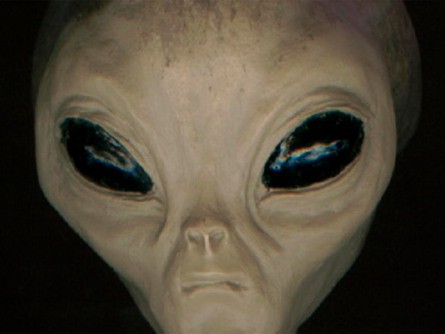 Extraterrestrials leave two Japanese scientists “on read”