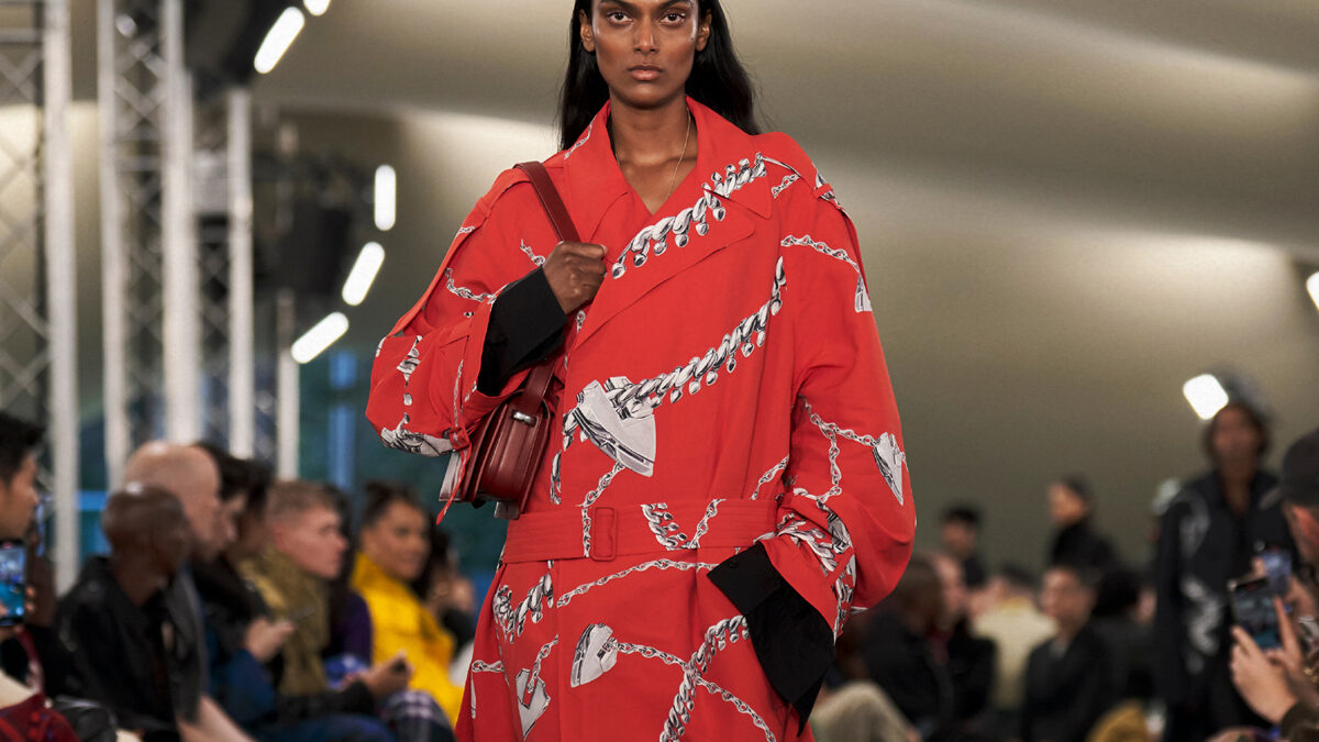 BURBERRY レザーボンバージャケット 2023AW Daniel Lee BURBERRY レザーボンバージャケット 2023AW Daniel Lee