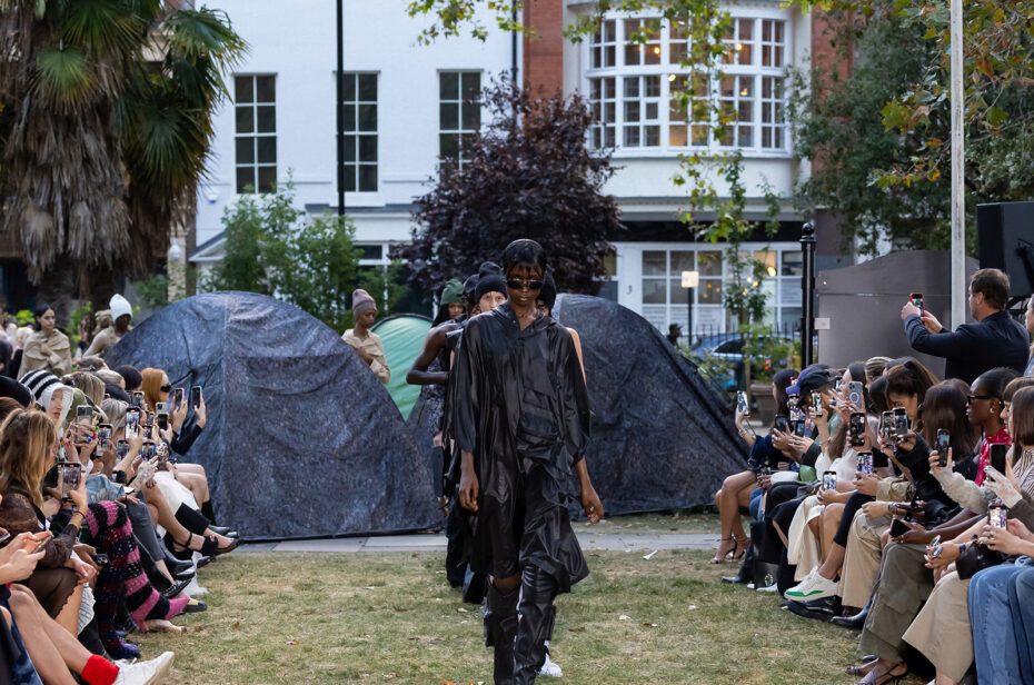 Natasha Zinko SS24: la adaptación en tiempos de adversidad 