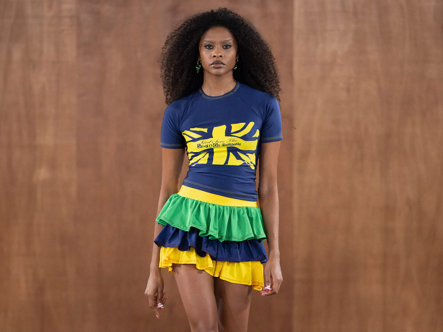 British Summer of Love: Sinead Gorey Debuts on the Catwalk with an Ode to British Culture