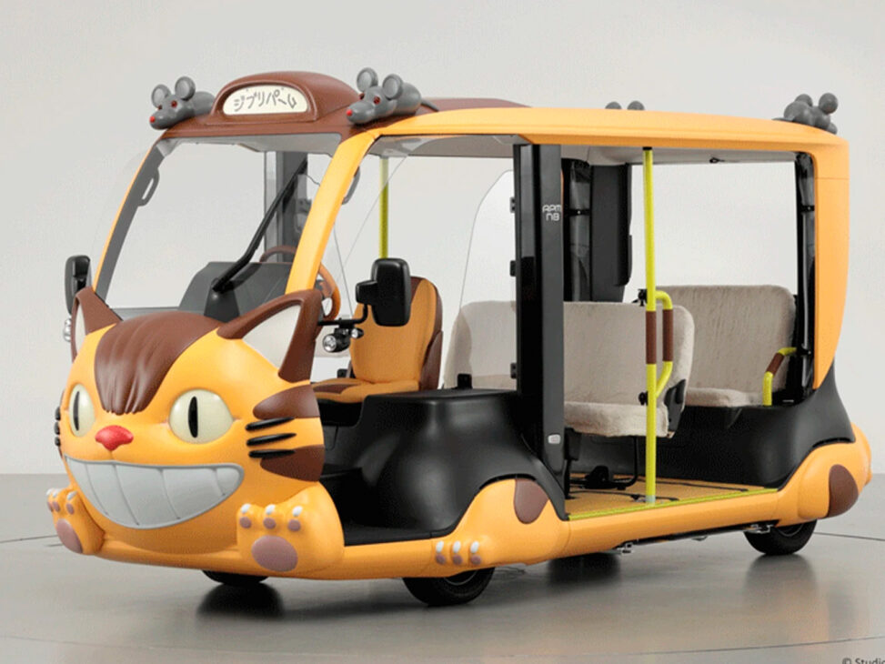 El Catbus de Studio Ghibli cobra vida como un vehículo eléctrico totalmente funcional