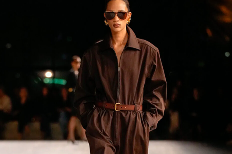 Saint Laurent SS24: una exhibición de opulencia y elegancia