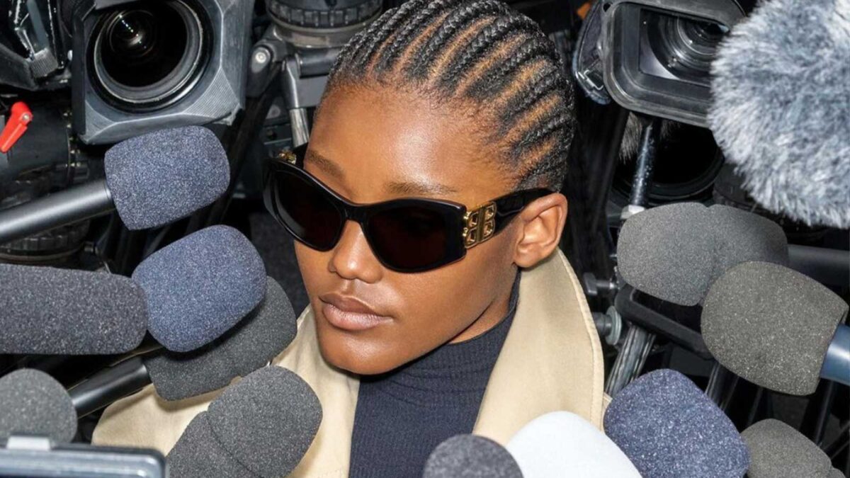 Balenciaga - Black Mask Butterfly Logo Sunglasses