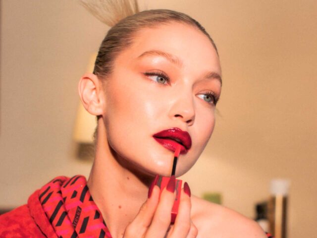 Red lips: the ultimate trend for 2024