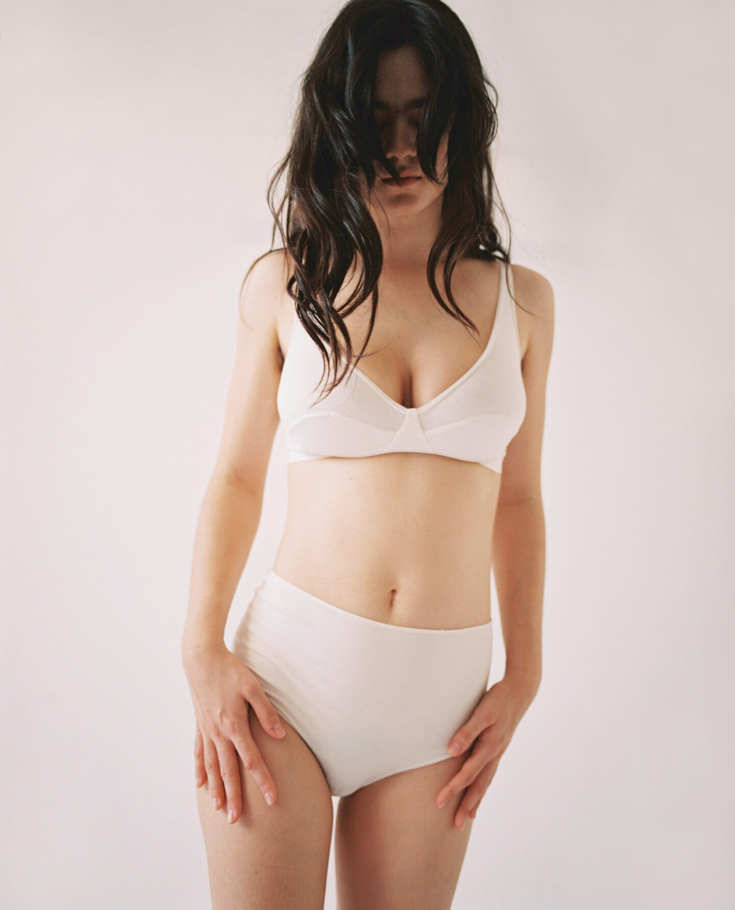 talk under light: underwear that combines minimalism and