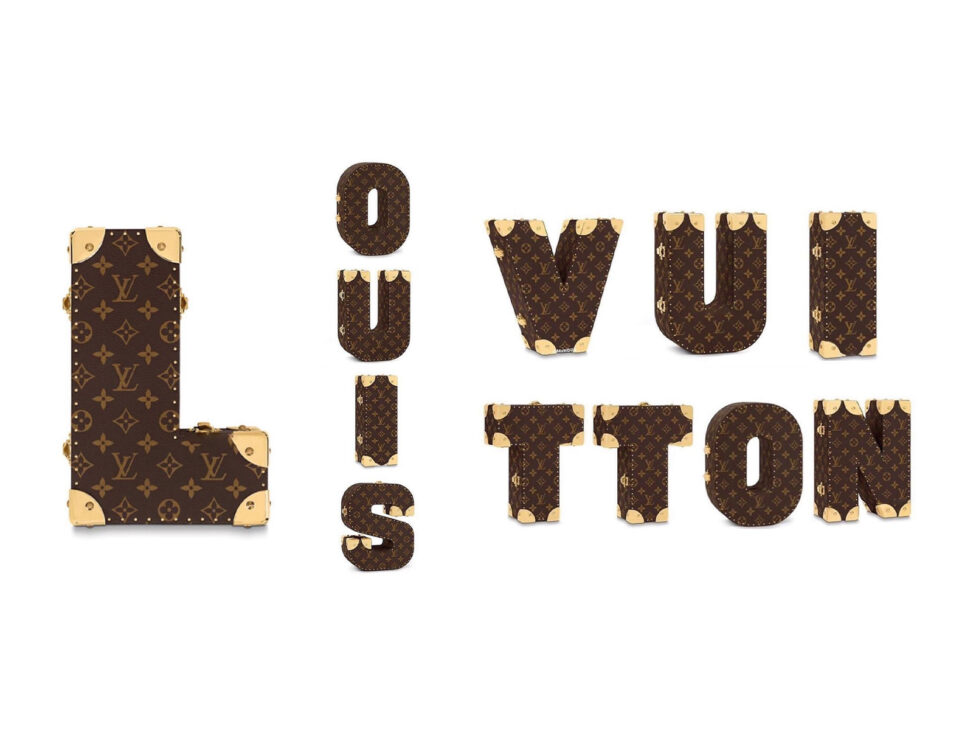 Ya puedes formar tu nombre con baúles de Louis Vuitton