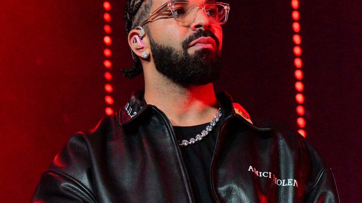 Drake Has Created The Soundtrack To Louis Vuitton's Latest Show