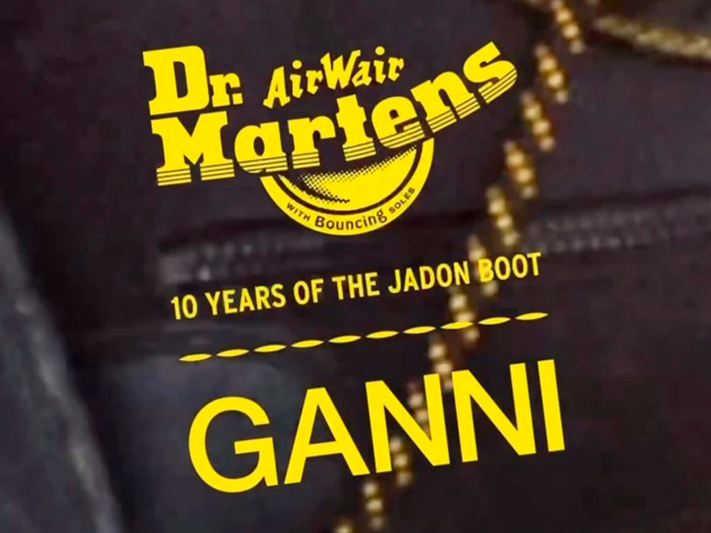 Dr. Martens y GANNI conmemoran los 10 años de la bota Jadon