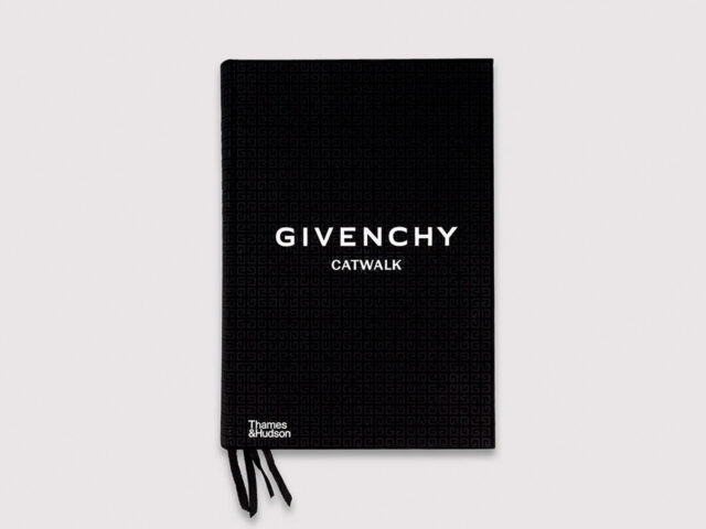 Givenchy Catwalk es la guía definitiva para los amantes de la moda