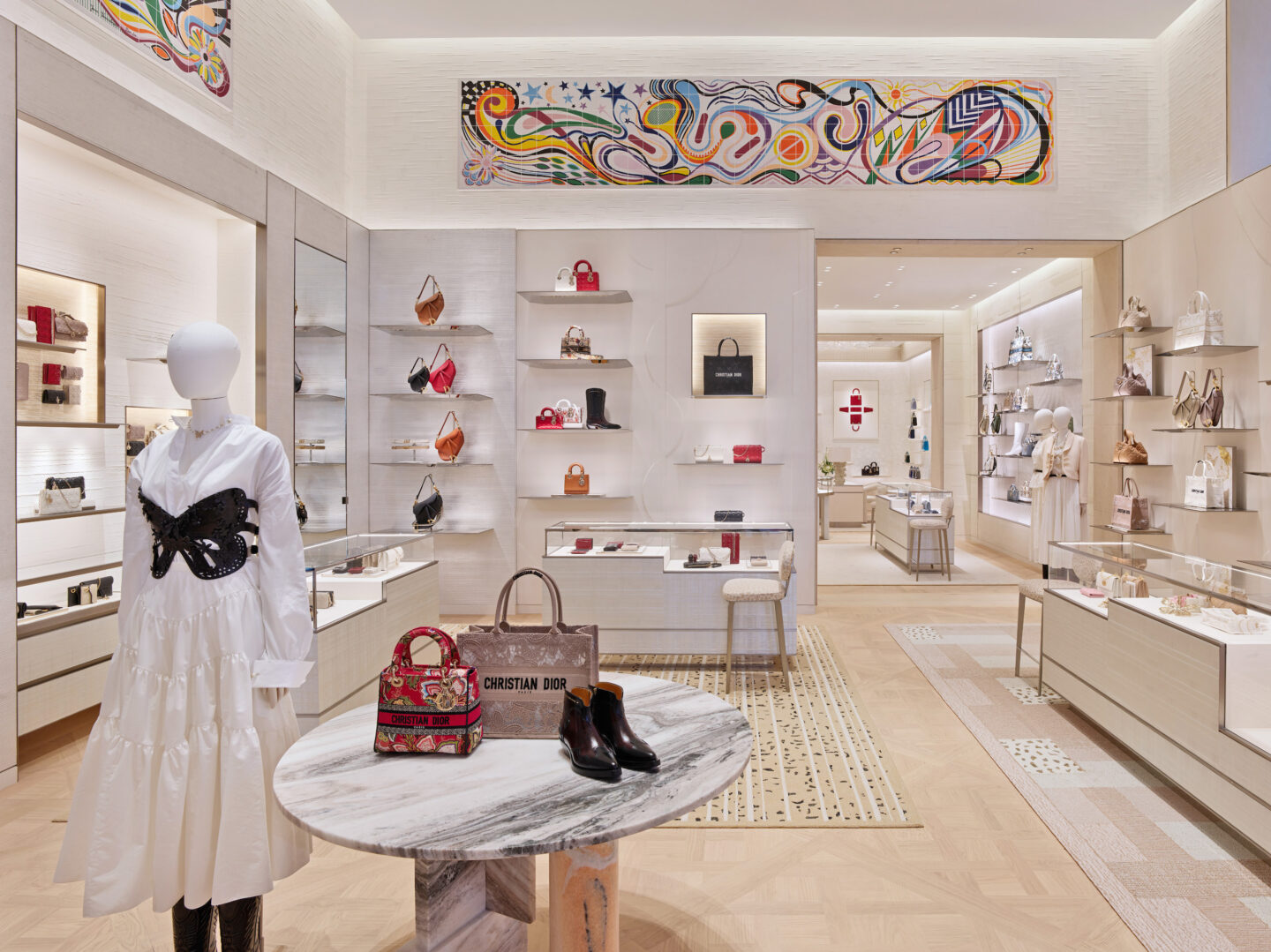 Dior opens its first boutique in Portugal - HIGHXTAR.