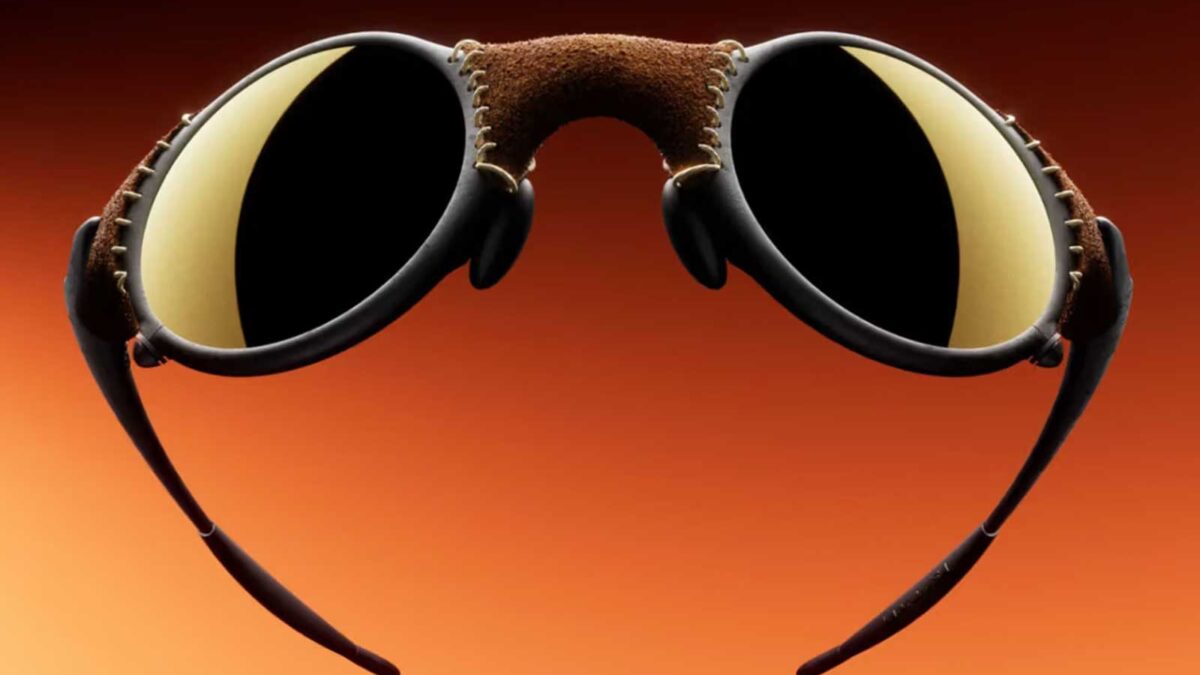 Oakley brings back its most dystopian silhouette: the MUZM Mars X