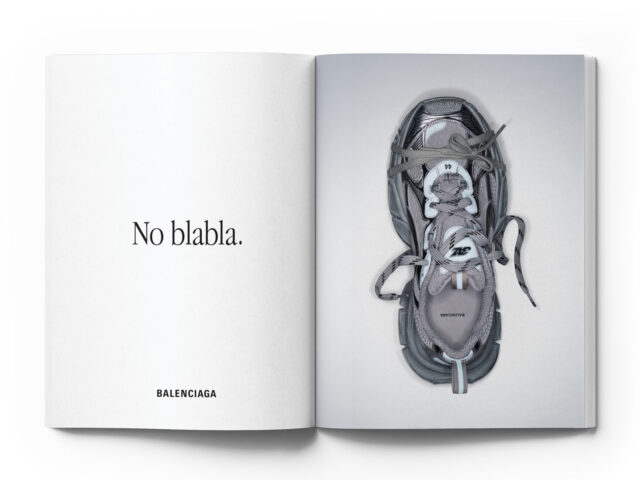 ‘It’s different’: La campaña más irónica de Balenciaga