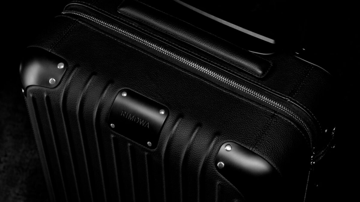 La icónica maleta de RIMOWA ahora en piel - HIGHXTAR.
