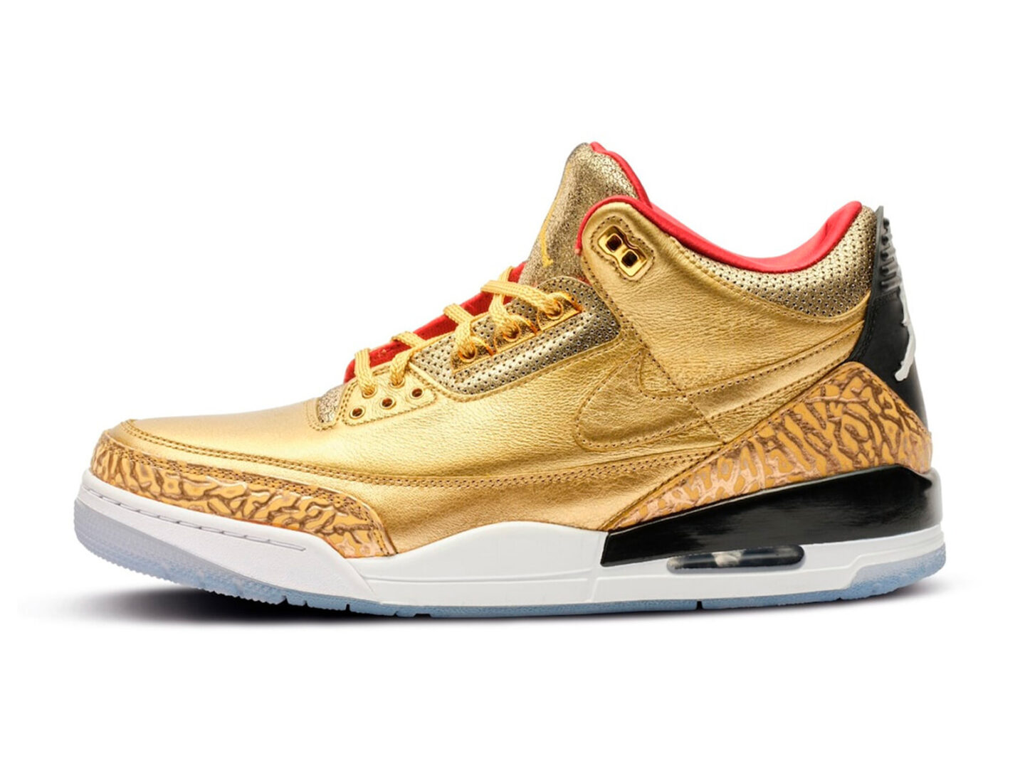 Spike Lee’s Air Jordan 3 “Gold Oscars” PEs to be auctioned at Sotheby’s