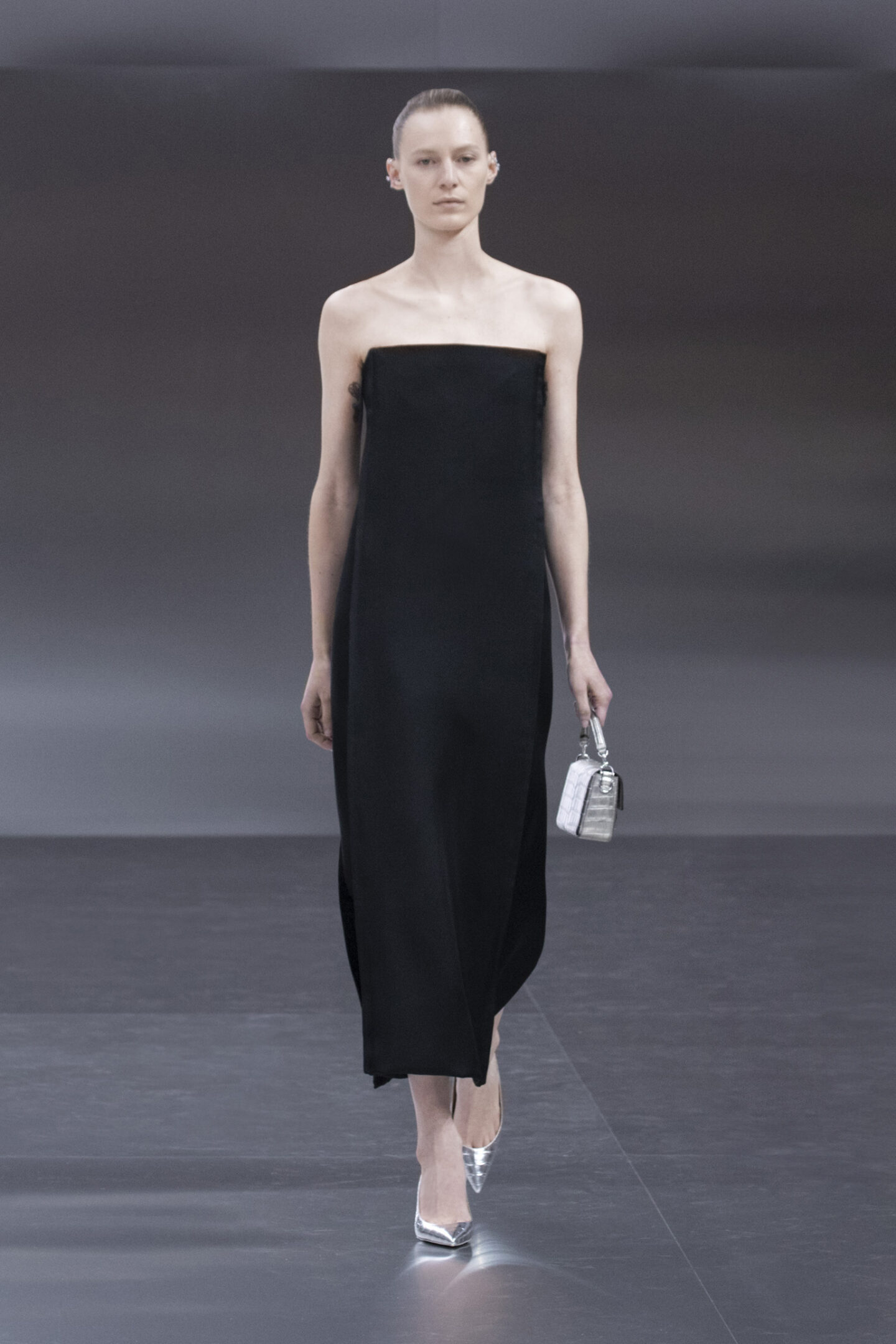FENDI Haute Couture SS24: A Human Futurism - HIGHXTAR.