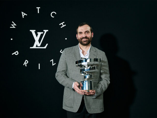 Raúl Pagès wins the first edition of the Louis Vuitton Watch Prize