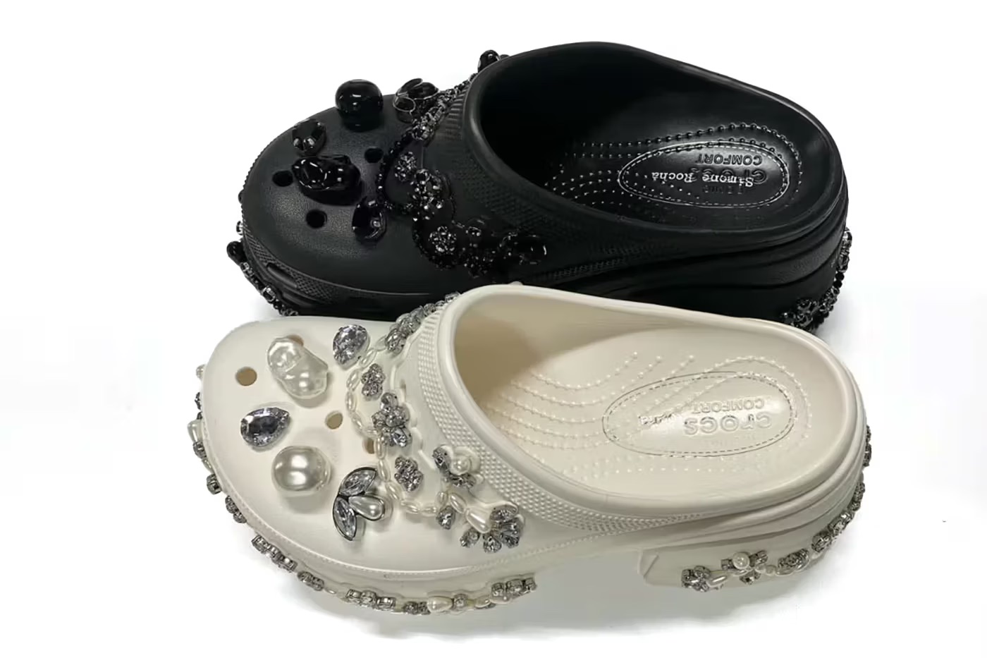 This is what the latest Crocs designed by Simone Rocha look like ...