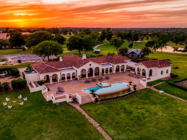 Drake compra un rancho en Texas por 15 millones de dólares
