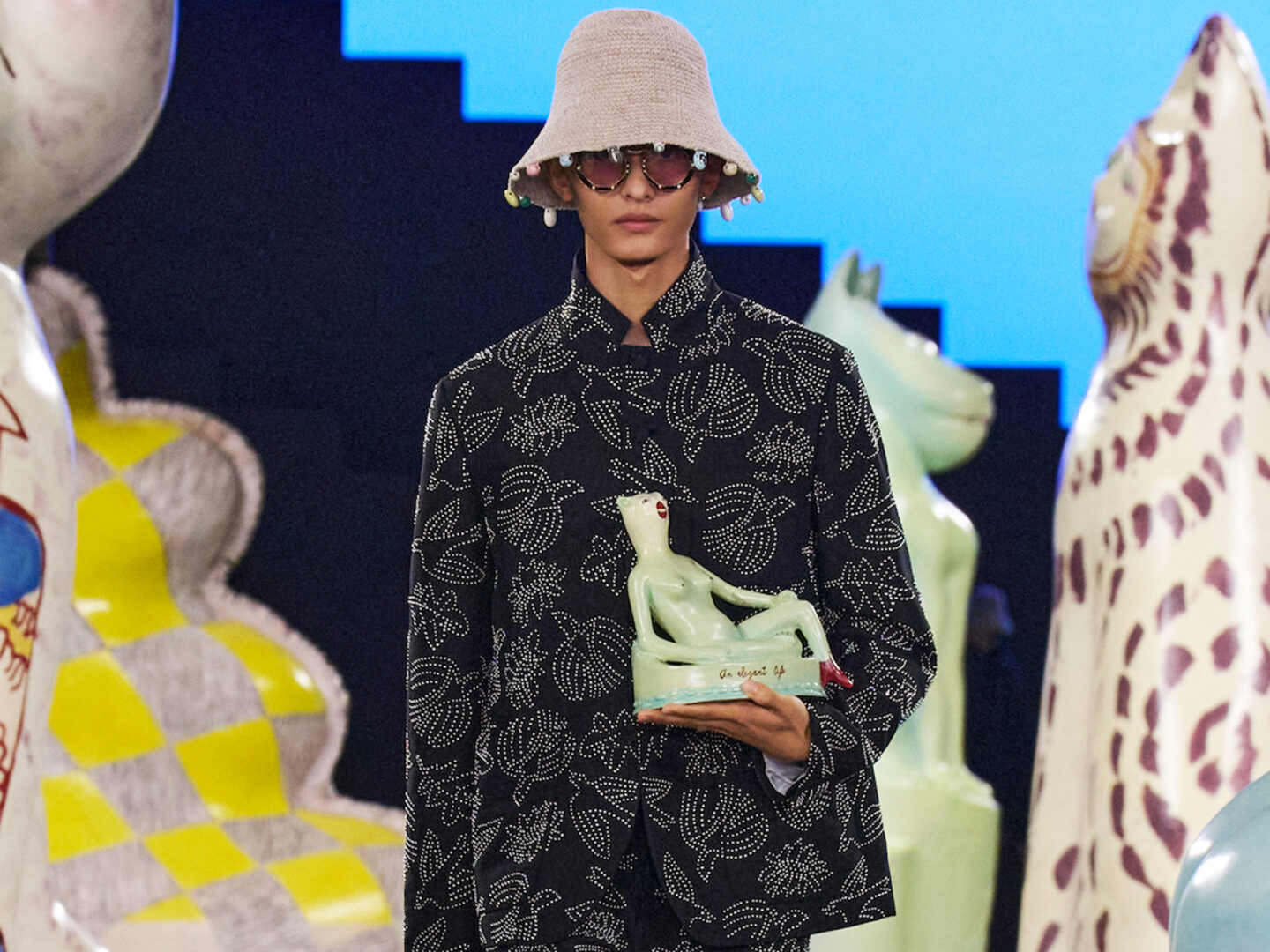 Kim Jones realza el poder de la artesanía en Dior Summer 2025