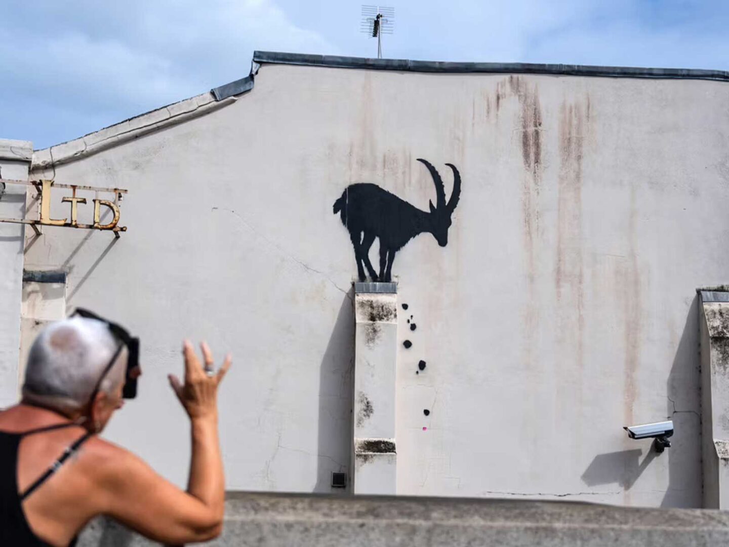 Banksy revela un nuevo mural en el suroeste de Londres