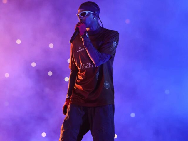 Travis Scott ha sido liberado sin cargos tras su detención en París